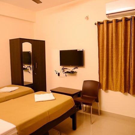 Arjun Inn Chennai Exteriör bild
