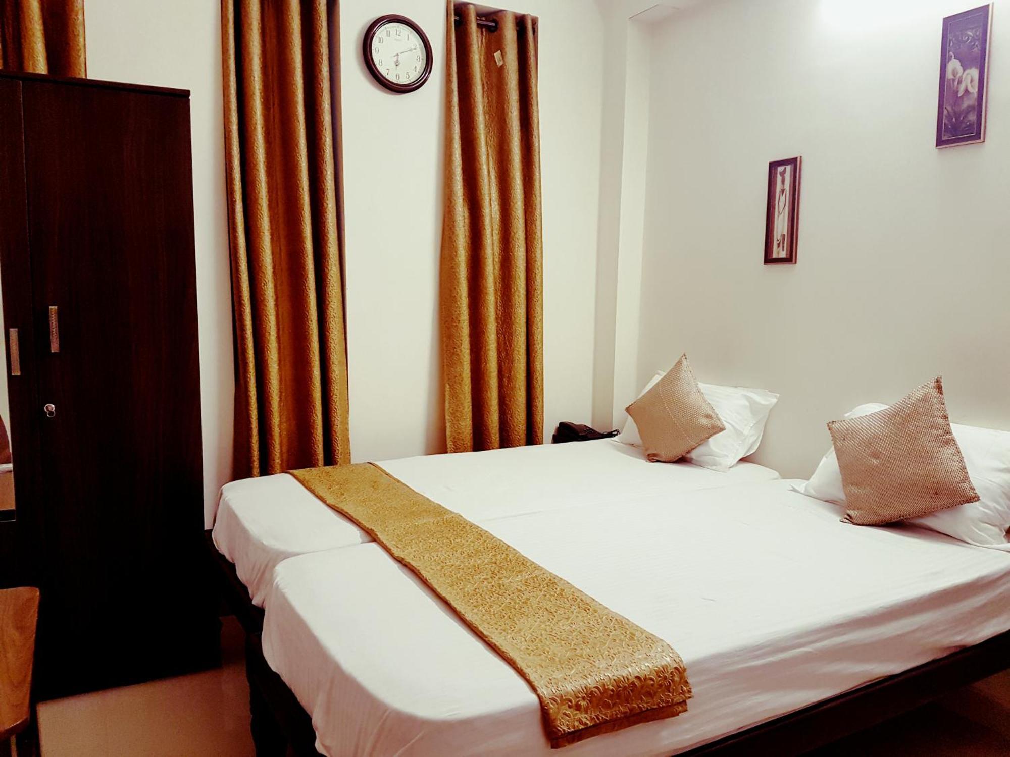Arjun Inn Chennai Exteriör bild